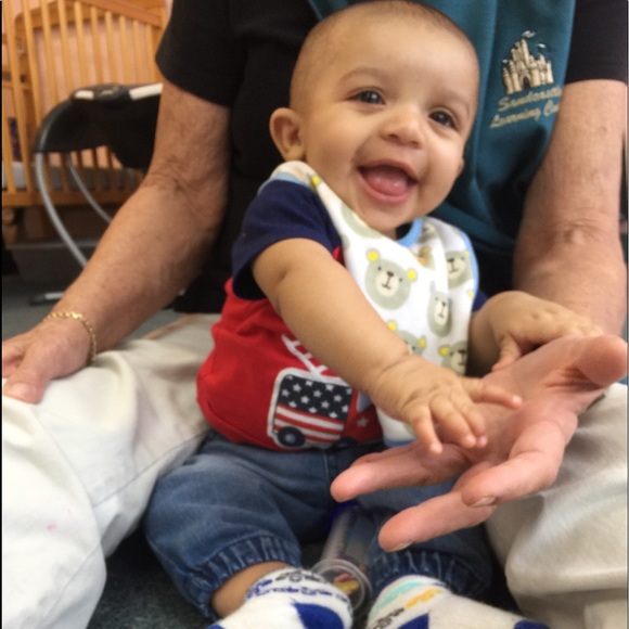 Meet your Posher, Kayla - Picture 3 of 4